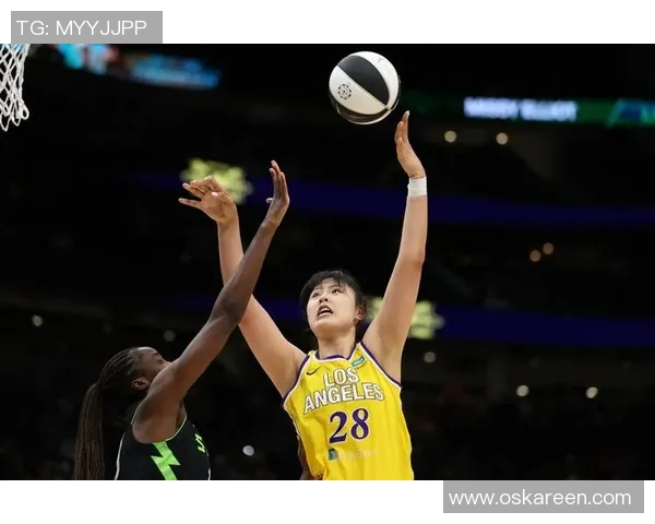 王牌与西雅图风暴激战正酣比分直播全程跟踪与分析