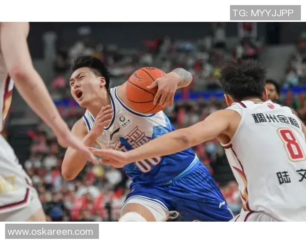 季后赛精彩对决山东队与新疆队的巅峰对抗回顾与精彩瞬间集锦